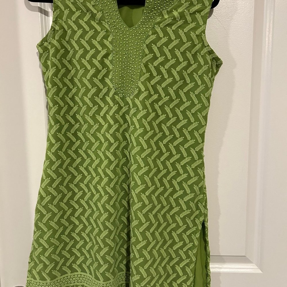 AYA WOMEN EMBROIDERED DRESS WOMEN SIZE L